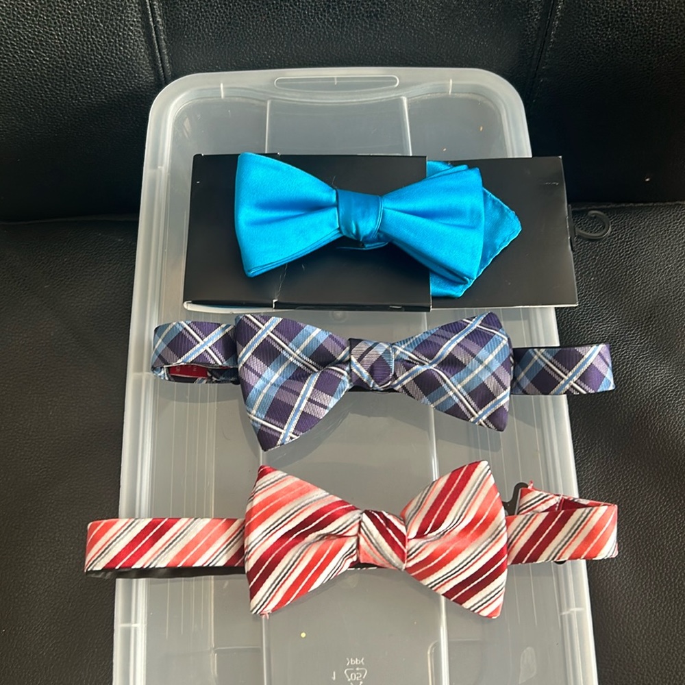 Variety of bow ties